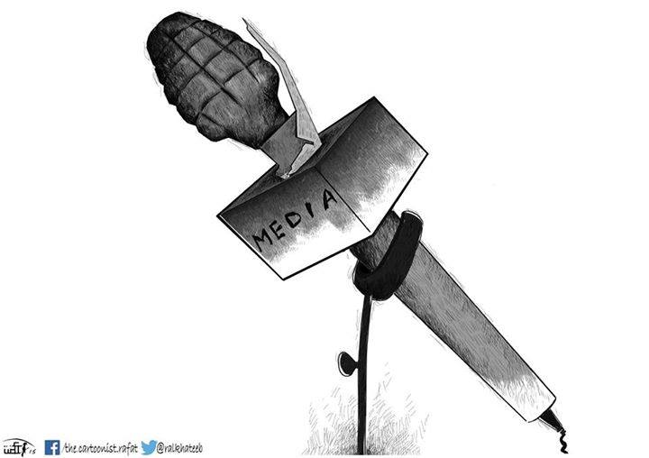 Political cartoon by Rafat Alkhatib, “Media Power”, 23 May 2015.